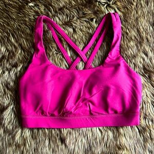 Lululemon Energy Bra (Size 6)